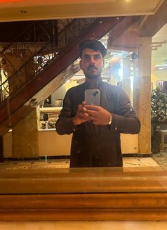 Mrhf - escort in Beirut Photo 4 of 5