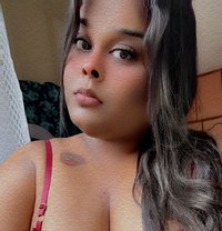 Mridha - Acompañantes transexual in Pune