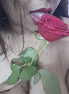 Mridhu - escort in Coimbatore Photo 1 of 1