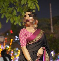 Mrithula Kochi - Acompañantes transexual in Kochi