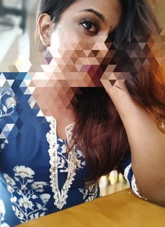 Mrithula Kochi - Transsexual escort in Kochi Photo 9 of 9