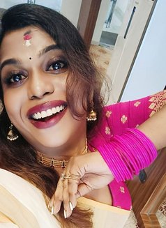 Mrithula (Model & Artist) Top/ Btm mallu - Acompañantes transexual in Kochi Photo 10 of 18