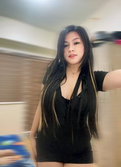 Mrs Ava - escort in Manila Photo 3 of 4