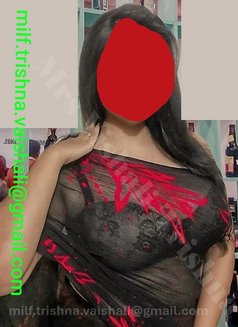 Mrs Milf Vaishali Trishna - puta in Darjeeling Photo 2 of 2