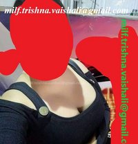 Mrs Milf Vaishali Trishna - puta in Darjeeling
