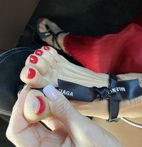 Mrs Robinson British Milf - escort in London