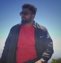 Mrwho - Male escort in Bangalore