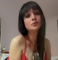Ms Asia Akawili - Acompañantes transexual in Dubai