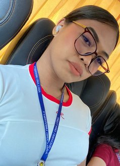 Ms. Cntlyn - Transsexual escort in Manila Photo 2 of 8