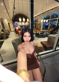 Ms Fritz (Meet, Camshow & Content) - Agencia de putas in Manila Photo 7 of 8