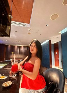 Ms. Klyn - Transsexual escort in Manila Photo 2 of 6