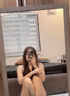 Mia Petite Girl Available For Meet & Cam - puta in Manila Photo 14 of 19