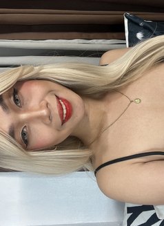 Ms Stacy - Transsexual escort in Manila Photo 12 of 13