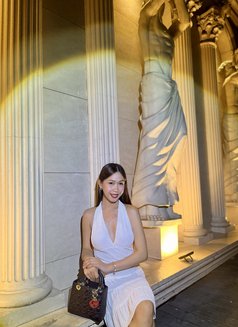 Ms Stacy - Transsexual escort in Manila Photo 16 of 18