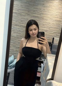 Ms Verna - escort in Hong Kong Photo 2 of 5