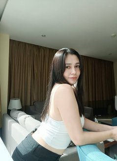 Msgray - escort in Dubai Photo 2 of 6