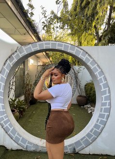 Msjas - escort in Abuja Photo 2 of 4