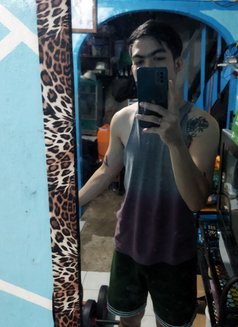 Mt Ivan Ducks - Acompañantes masculino in Manila Photo 1 of 5