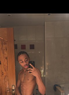 Muba - Acompañantes masculino in Barcelona Photo 7 of 7