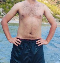 Mufa - Male escort in Islamabad