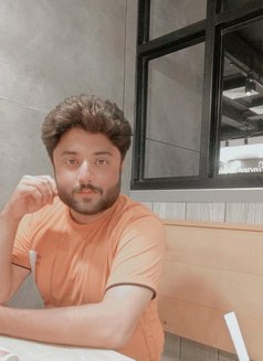 Mufasa - Male escort in Doha Photo 2 of 7