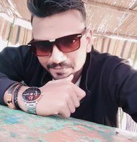 Muhammad Azaan - Male escort in Karāchi