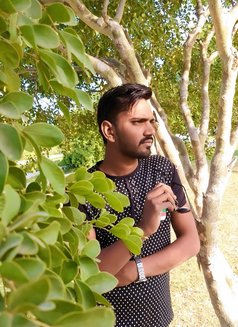 Muhammad Azaan - Male escort in Karāchi Photo 2 of 5