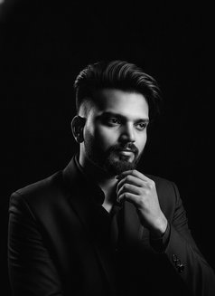 Muhammad Azaan - Male escort in Karāchi Photo 1 of 1