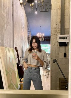 Muji - Transsexual companion in Bangkok Photo 4 of 4