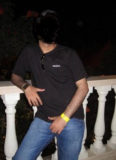 Mukesh Your Companion - Male escort in Thane Photo 12 of 14