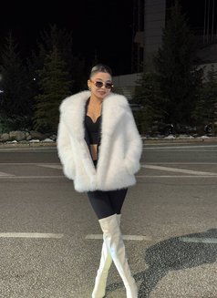 Mulan - escort in Hong Kong Photo 5 of 9