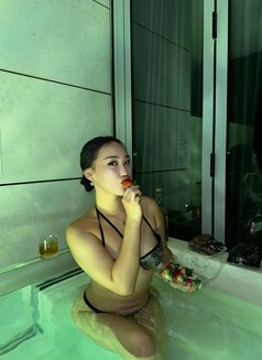 Mulan - escort in Khobar Photo 7 of 20