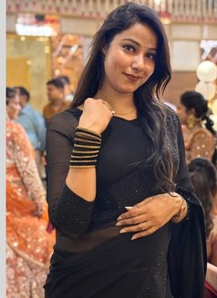 Mumbai Best Vip High Profile Call Girl - Acompañantes masculino in Mumbai Photo 1 of 3