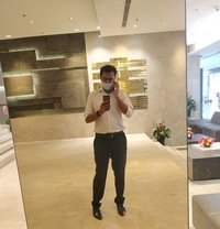 Mumbai Hunter 69 - Acompañantes masculino in Mumbai