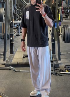 Sagnik , indian male escort kolkata - Acompañantes masculino in Kolkata Photo 1 of 7