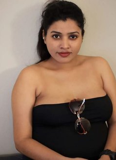 Mumbai Real Meet 24/7 🥂 - puta in Mumbai Photo 1 of 4