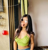 BHAVNA INDEPENDENT CUM & REAL , ORAL - puta in Nagpur