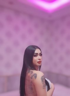 Muna Ladybot Salalah - Acompañantes transexual in Şalālah Photo 2 of 4