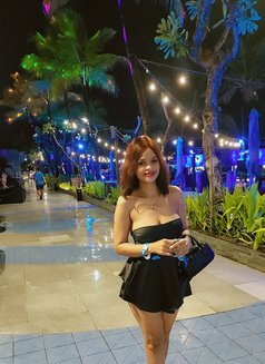 Muna - escort in Macao Photo 1 of 4