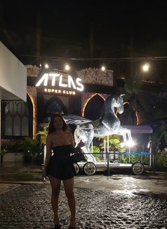 Muna - escort in Macao Photo 3 of 4