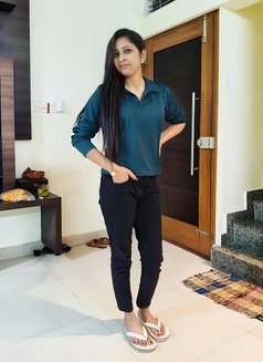MUNMUN BENGALI PROFILE IN BANGALORE - escort in Bangalore Photo 2 of 6