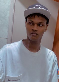 Muphasa - Male escort in Nairobi Photo 1 of 7