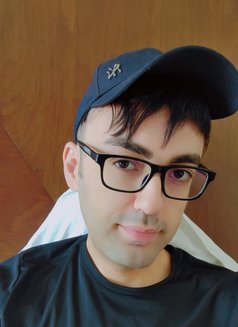 Murad - Male escort in Dubai Photo 2 of 3