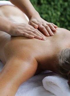 Murad - Male escort in Dubai Photo 12 of 15