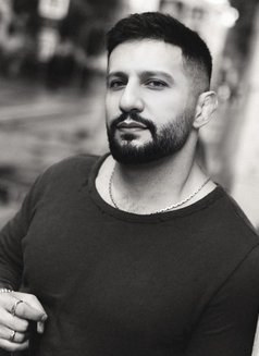 Murad - Acompañantes masculino in Sharjah Photo 6 of 6