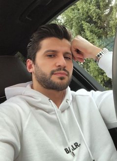 Muradoo - Male escort in Abu Dhabi Photo 5 of 5