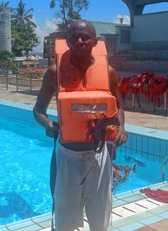 Musa - Male escort in Doha Photo 2 of 2