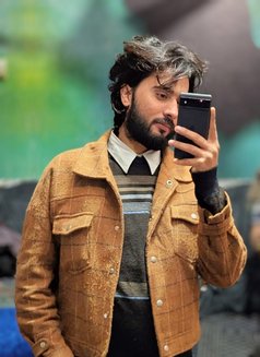 Musab - Male escort in Lahore Photo 2 of 2