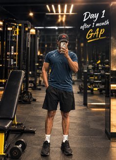 Muscle Man - Acompañantes masculino in Bhopal Photo 5 of 5