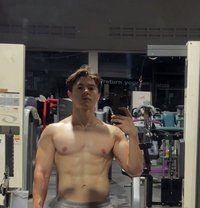 MuscleArchie - Male escort in Bangkok